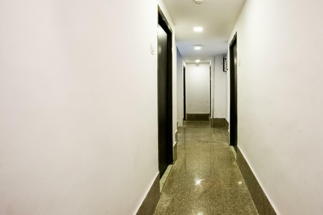 Oyo Flagship 38540 Hotel Shangrila Flagship Saver مومباي المظهر الخارجي الصورة